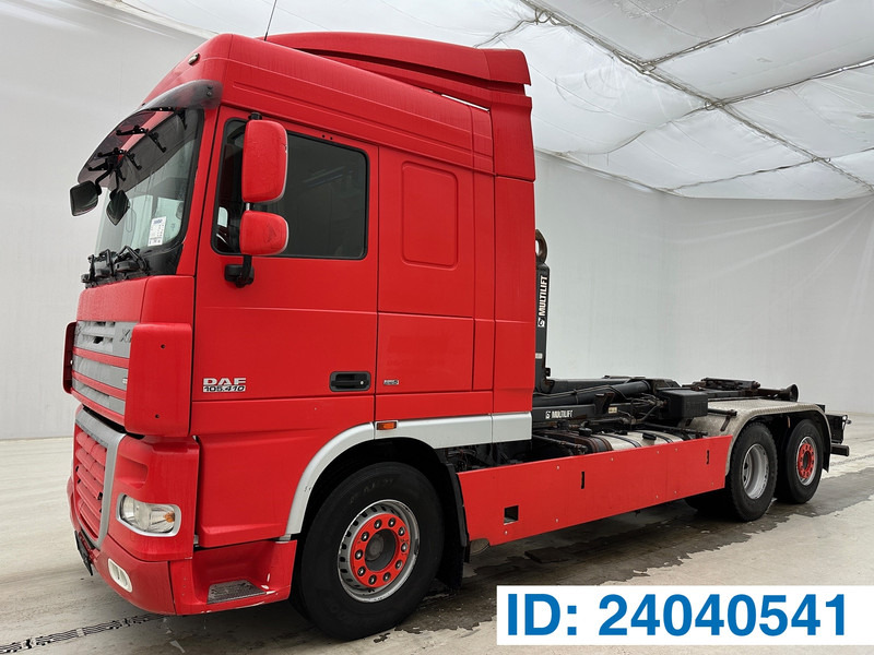 DAF XF105.410 Space Cab - Camión multibasculante: foto 1 DAF XF105.410 Space Cab - Camión multibasculante: foto 1
