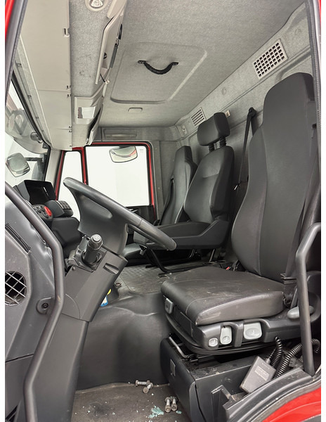 Camión de bomberos Iveco Stralis 450 - 6x2: foto 16 Camión de bomberos Iveco Stralis 450 - 6x2: foto 16