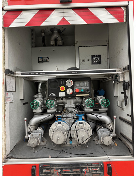 Camión de bomberos Iveco Stralis 450 - 6x2: foto 9 Camión de bomberos Iveco Stralis 450 - 6x2: foto 9