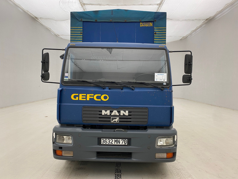 MAN LE 14.220 - Camión lona: foto 2 MAN LE 14.220 - Camión lona: foto 2