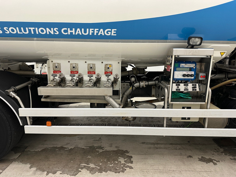 MAN TGM 26.340 - 6x2 - Camión cisterna: foto 5 MAN TGM 26.340 - 6x2 - Camión cisterna: foto 5