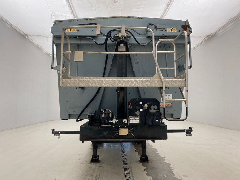 MOL 33 cub in Hardox steel - Semirremolque volquete: foto 2 MOL 33 cub in Hardox steel - Semirremolque volquete: foto 2