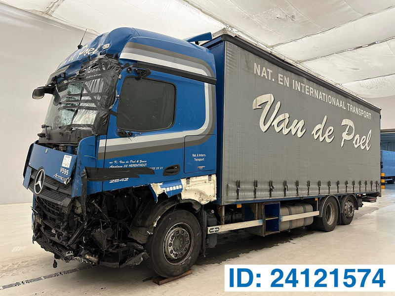 Mercedes-Benz Actros 2642 - 6x2* - Camión lona: foto 1 Mercedes-Benz Actros 2642 - 6x2* - Camión lona: foto 1