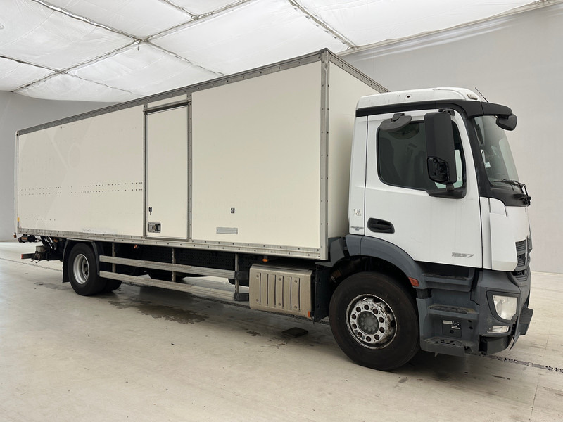 Mercedes-Benz Antos 1827 - Camión caja cerrada: foto 3 Mercedes-Benz Antos 1827 - Camión caja cerrada: foto 3