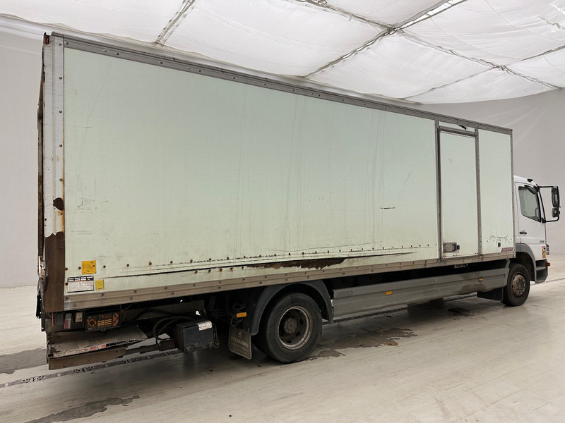 Mercedes-Benz Atego 1218 - Camión caja cerrada: foto 4 Mercedes-Benz Atego 1218 - Camión caja cerrada: foto 4