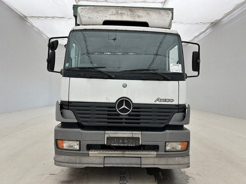Mercedes-Benz Atego 1823 - Camión lona: foto 2 Mercedes-Benz Atego 1823 - Camión lona: foto 2