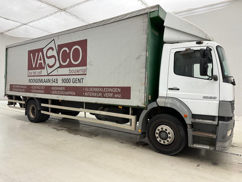 Mercedes-Benz Atego 1823 - Camión lona: foto 3 Mercedes-Benz Atego 1823 - Camión lona: foto 3