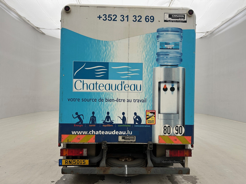 Camión caja cerrada Mercedes-Benz Atego 916: foto 10