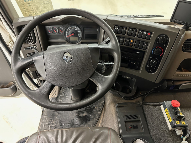 Camión volquete, Camión grúa Renault Kerax 430 DXi - 8x4: foto 8 Camión volquete, Camión grúa Renault Kerax 430 DXi - 8x4: foto 8