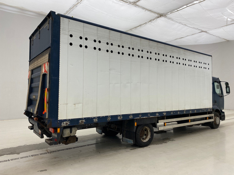 Renault Midlum 220 DCi* - Camión caja cerrada: foto 4 Renault Midlum 220 DCi* - Camión caja cerrada: foto 4