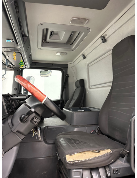 Camión lona Scania P230: foto 10