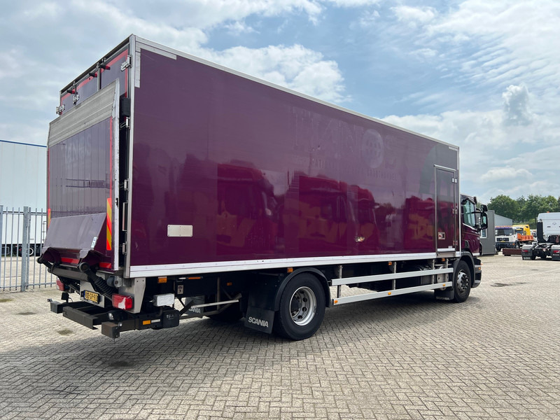 Scania P230 - Camión frigorífico: foto 4 Scania P230 - Camión frigorífico: foto 4