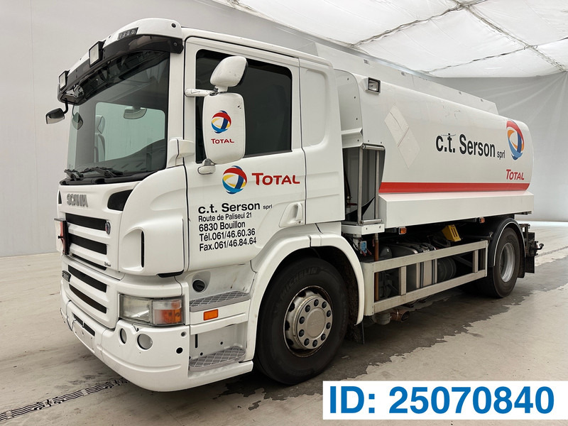 Scania P280 - Camión cisterna: foto 1 Scania P280 - Camión cisterna: foto 1
