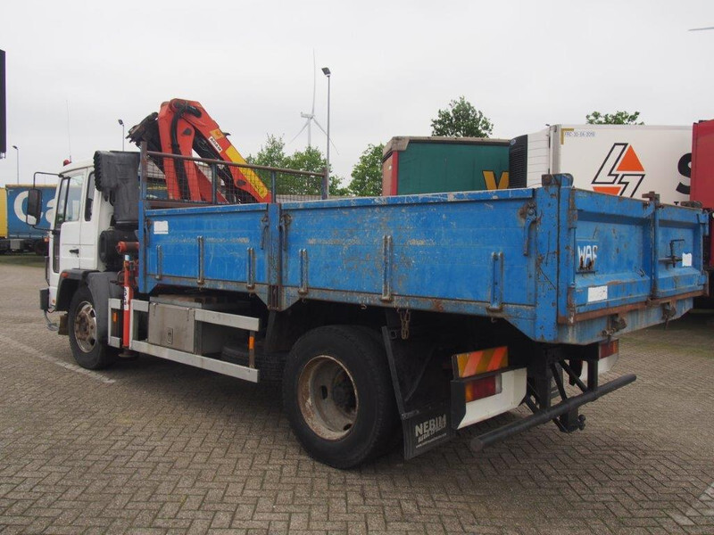 Volvo FL6.180 - Camión volquete, Camión grúa: foto 4 Volvo FL6.180 - Camión volquete, Camión grúa: foto 4