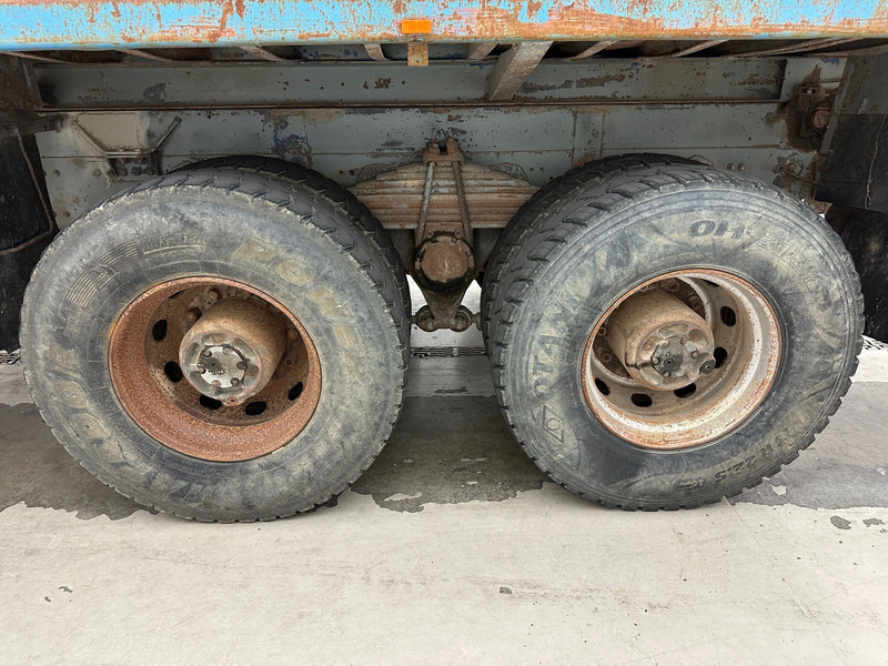 Camión volquete Volvo N10.320 - 6x4: foto 11