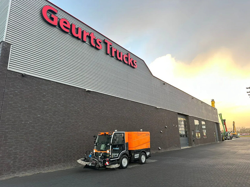 Bucher CITYCAT V20 - Barredora vial: foto 2 Bucher CITYCAT V20 - Barredora vial: foto 2