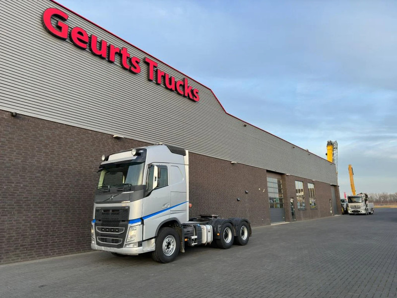 Volvo FH 460 6X4 TREKKER/TRACTOR/SZM EURO 6 HYDRAULIC - Cabeza tractora: foto 2 Volvo FH 460 6X4 TREKKER/TRACTOR/SZM EURO 6 HYDRAULIC - Cabeza tractora: foto 2
