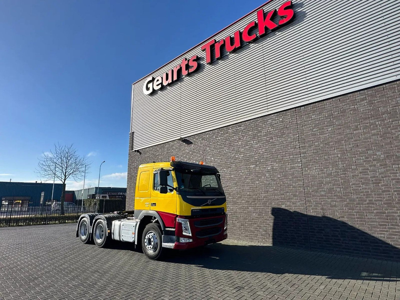 Volvo FM 450 6X4 HYDRAULIEK WEINIG KM!!! NIEDRIGE KM!! - Cabeza tractora: foto 5 Volvo FM 450 6X4 HYDRAULIEK WEINIG KM!!! NIEDRIGE KM!! - Cabeza tractora: foto 5