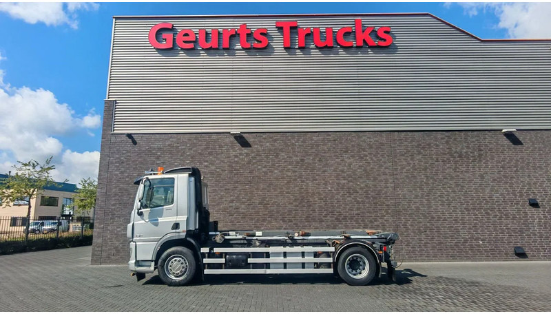 DAF CF 370 4x2 MET HTS 1425.5.130 KABELSYSTEEM 14 TON - Camión con equipo de cable: foto 2 DAF CF 370 4x2 MET HTS 1425.5.130 KABELSYSTEEM 14 TON - Camión con equipo de cable: foto 2