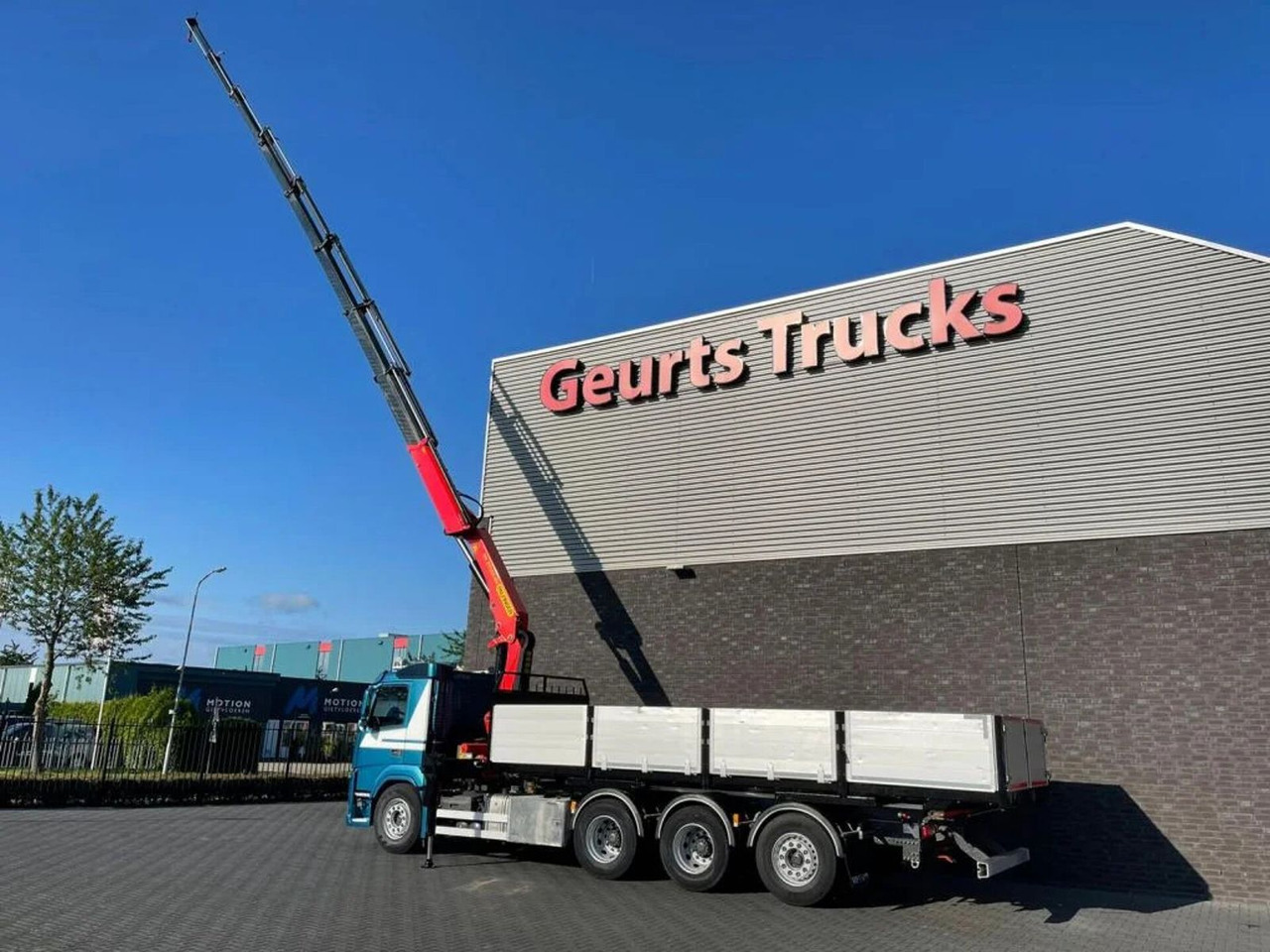 Volvo FM 500 8X4 TRIDEM + PALFINGER PK 27001-EH G KRAA - Camión grúa: foto 5 Volvo FM 500 8X4 TRIDEM + PALFINGER PK 27001-EH G KRAA - Camión grúa: foto 5
