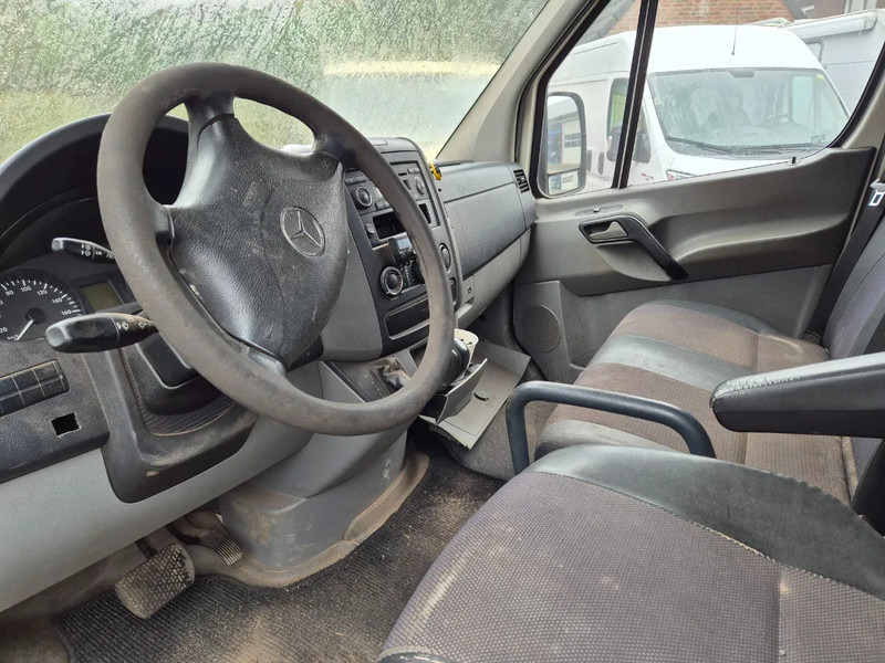 Mercedes-Benz Sprinter 516 autom. motor defect. L2 H2 - Furgón: foto 5 Mercedes-Benz Sprinter 516 autom. motor defect. L2 H2 - Furgón: foto 5