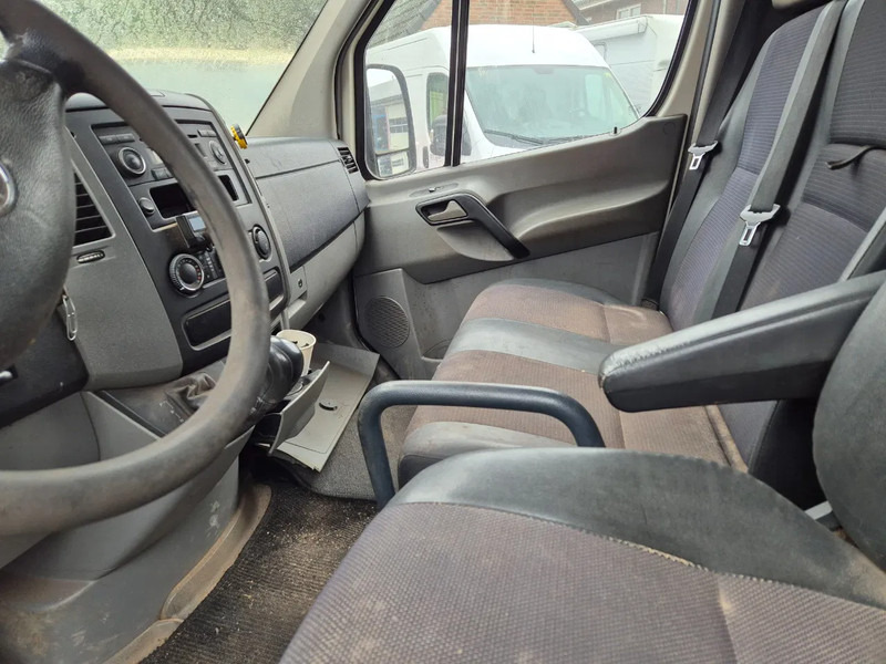 Mercedes-Benz Sprinter 516 autom. motor defect. L2 H2 - Furgón: foto 4 Mercedes-Benz Sprinter 516 autom. motor defect. L2 H2 - Furgón: foto 4