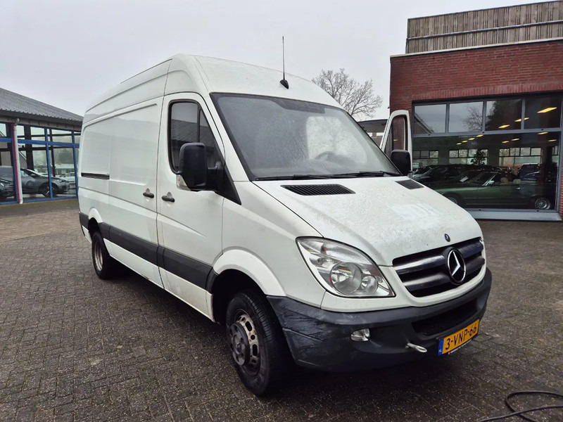 Mercedes-Benz Sprinter 516 autom. motor defect. L2 H2 - Furgón: foto 1 Mercedes-Benz Sprinter 516 autom. motor defect. L2 H2 - Furgón: foto 1