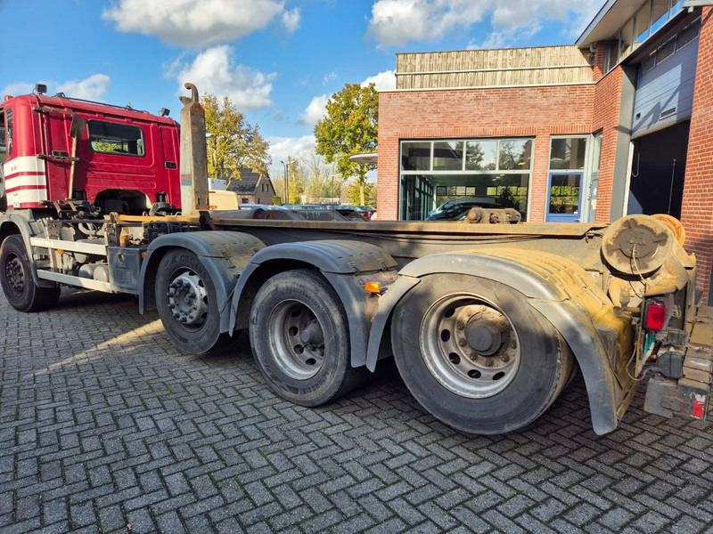Scania P 420 8x2..... manuel gearbox. - Camión con equipo de cable: foto 4 Scania P 420 8x2..... manuel gearbox. - Camión con equipo de cable: foto 4