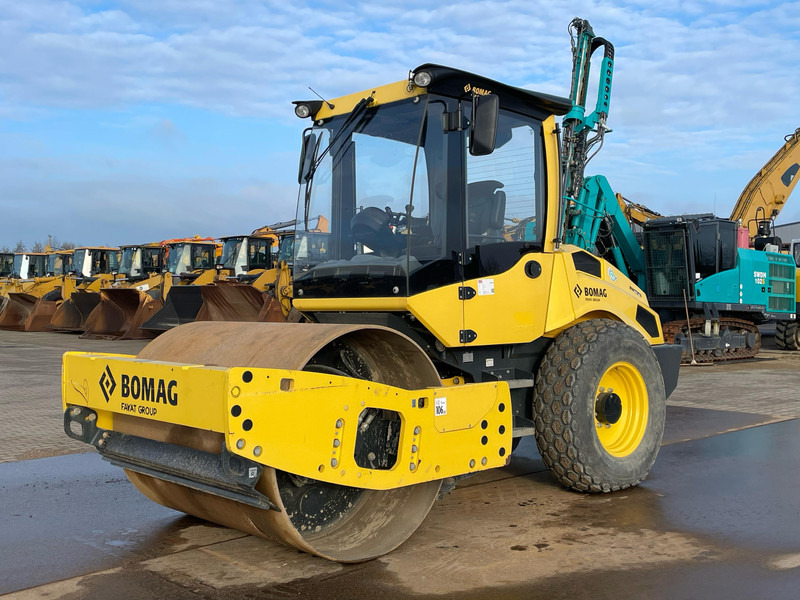 Bomag BW177D-5 | Airconditioning EPA /EU Stage V - Rodillo: foto 2 Bomag BW177D-5 | Airconditioning EPA /EU Stage V - Rodillo: foto 2