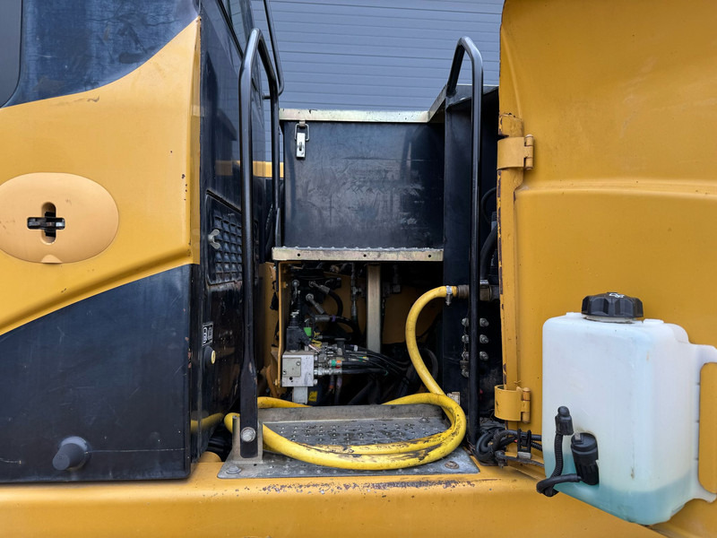 Excavadora de ruedas Caterpillar M315D: foto 19