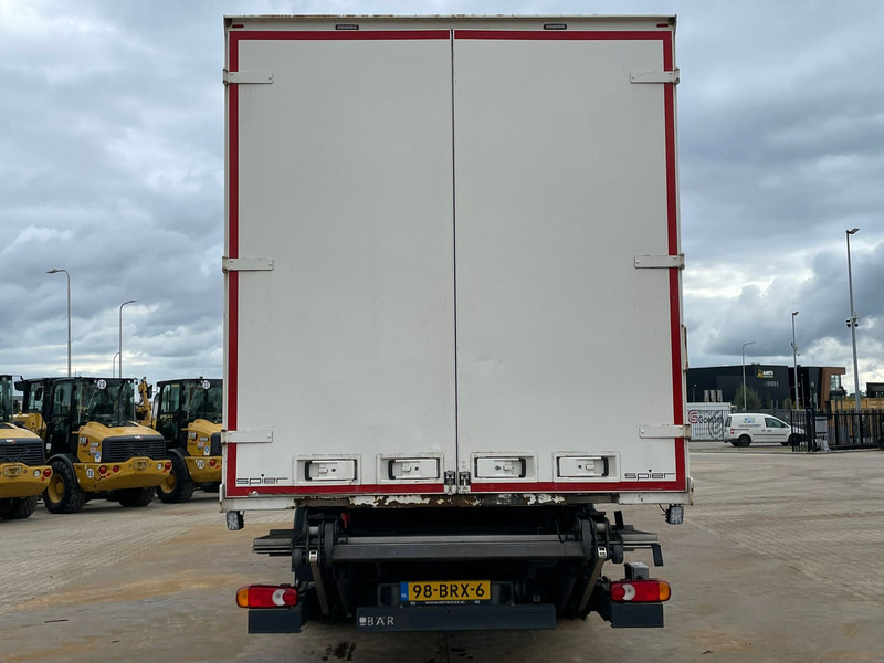 DAF LF 180 FA - Camión caja cerrada: foto 4 DAF LF 180 FA - Camión caja cerrada: foto 4