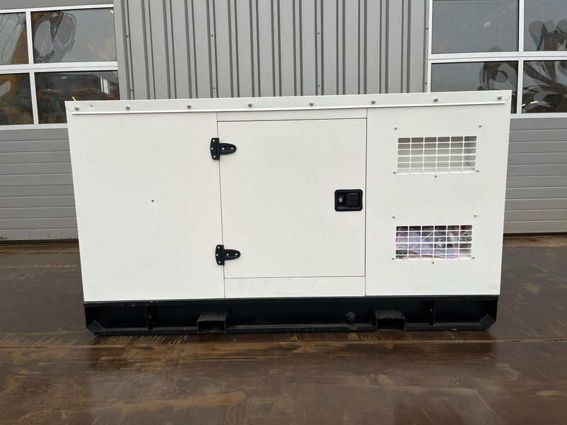 Giga power 37.5 KVA closed generator set - LT-W30GF - Generador industriale: foto 4 Giga power 37.5 KVA closed generator set - LT-W30GF - Generador industriale: foto 4