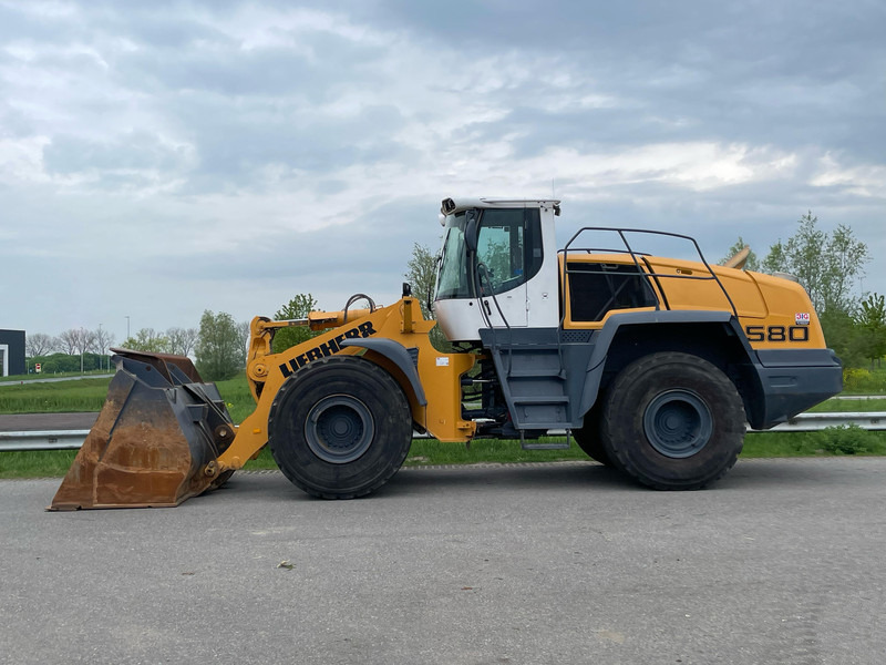 Liebherr L580 - Cargadora de ruedas: foto 1 Liebherr L580 - Cargadora de ruedas: foto 1