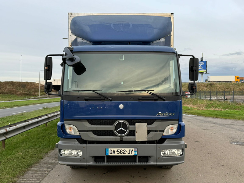 MERCEDESBENZ Atego 4x2 Cargo Truck EURO5 - Camión caja cerrada: foto 4 MERCEDESBENZ Atego 4x2 Cargo Truck EURO5 - Camión caja cerrada: foto 4