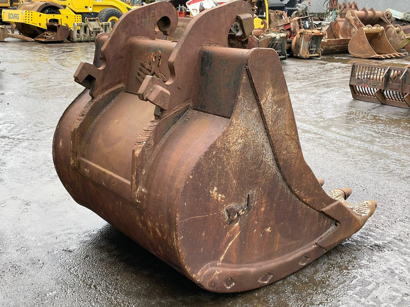 Verachtert Bucket with teeth - Cazo: foto 5 Verachtert Bucket with teeth - Cazo: foto 5