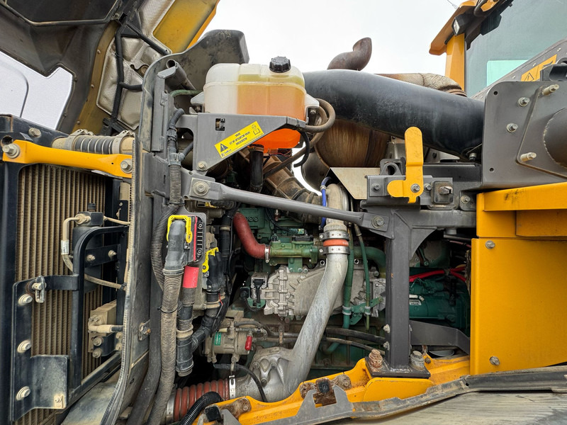 Cargadora de ruedas Volvo L110H: foto 20 Cargadora de ruedas Volvo L110H: foto 20