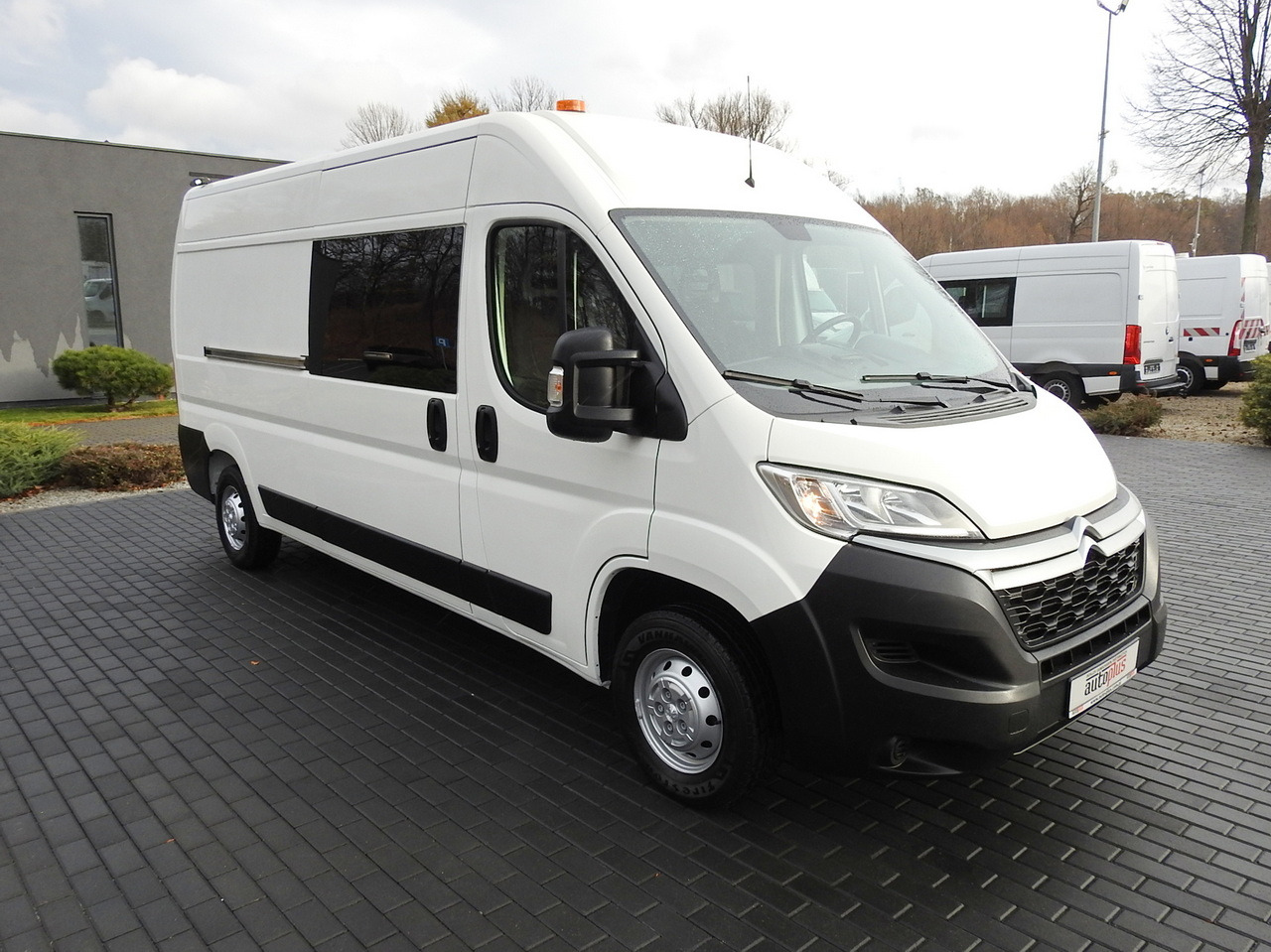 CITROEN JUMPER BOX DELIVERY VAN 6 SEATS AIR CONDITIONING 140HP - Furgón: foto 4 CITROEN JUMPER BOX DELIVERY VAN 6 SEATS AIR CONDITIONING 140HP - Furgón: foto 4