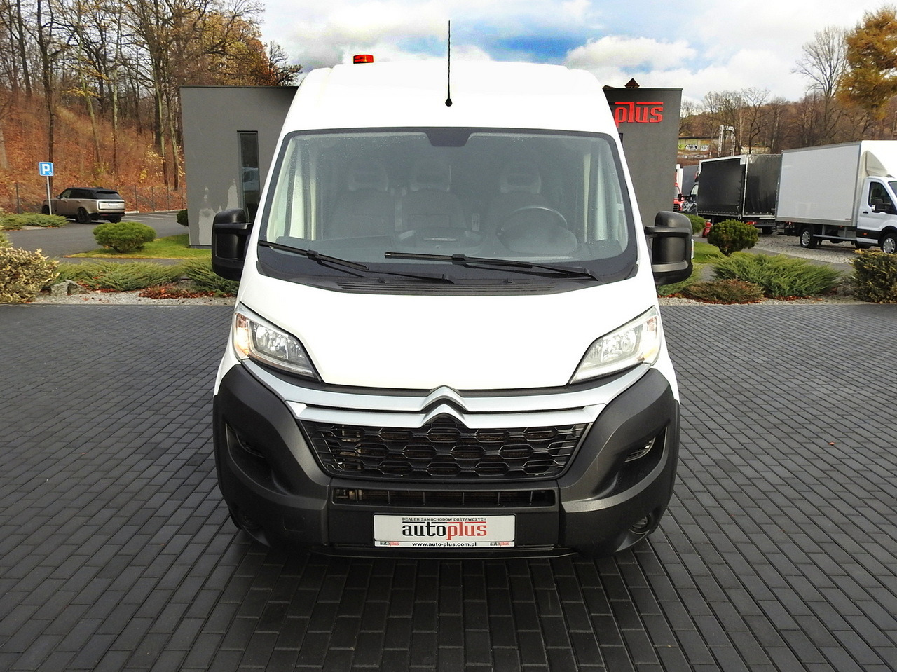 CITROEN JUMPER BOX DELIVERY VAN 6 SEATS AIR CONDITIONING 140HP - Furgón: foto 5 CITROEN JUMPER BOX DELIVERY VAN 6 SEATS AIR CONDITIONING 140HP - Furgón: foto 5