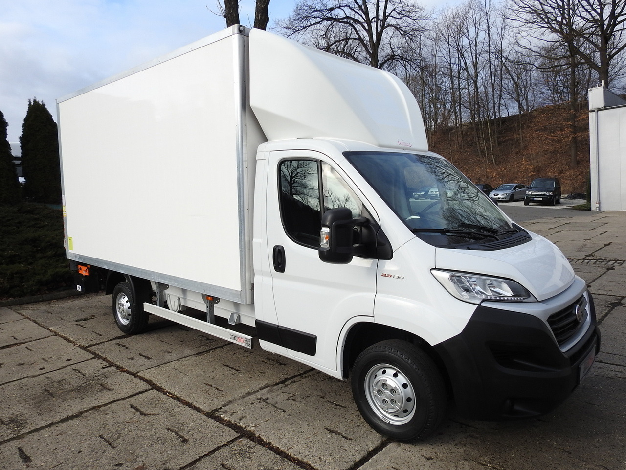 FIAT DUCATO BOX LIFT 8 PALLETS CRUISE CONTROL NAVIGATION AIR CONDITIONING LED LIGHTS 130HP - Furgoneta caja cerrada: foto 4 FIAT DUCATO BOX LIFT 8 PALLETS CRUISE CONTROL NAVIGATION AIR CONDITIONING LED LIGHTS 130HP - Furgoneta caja cerrada: foto 4