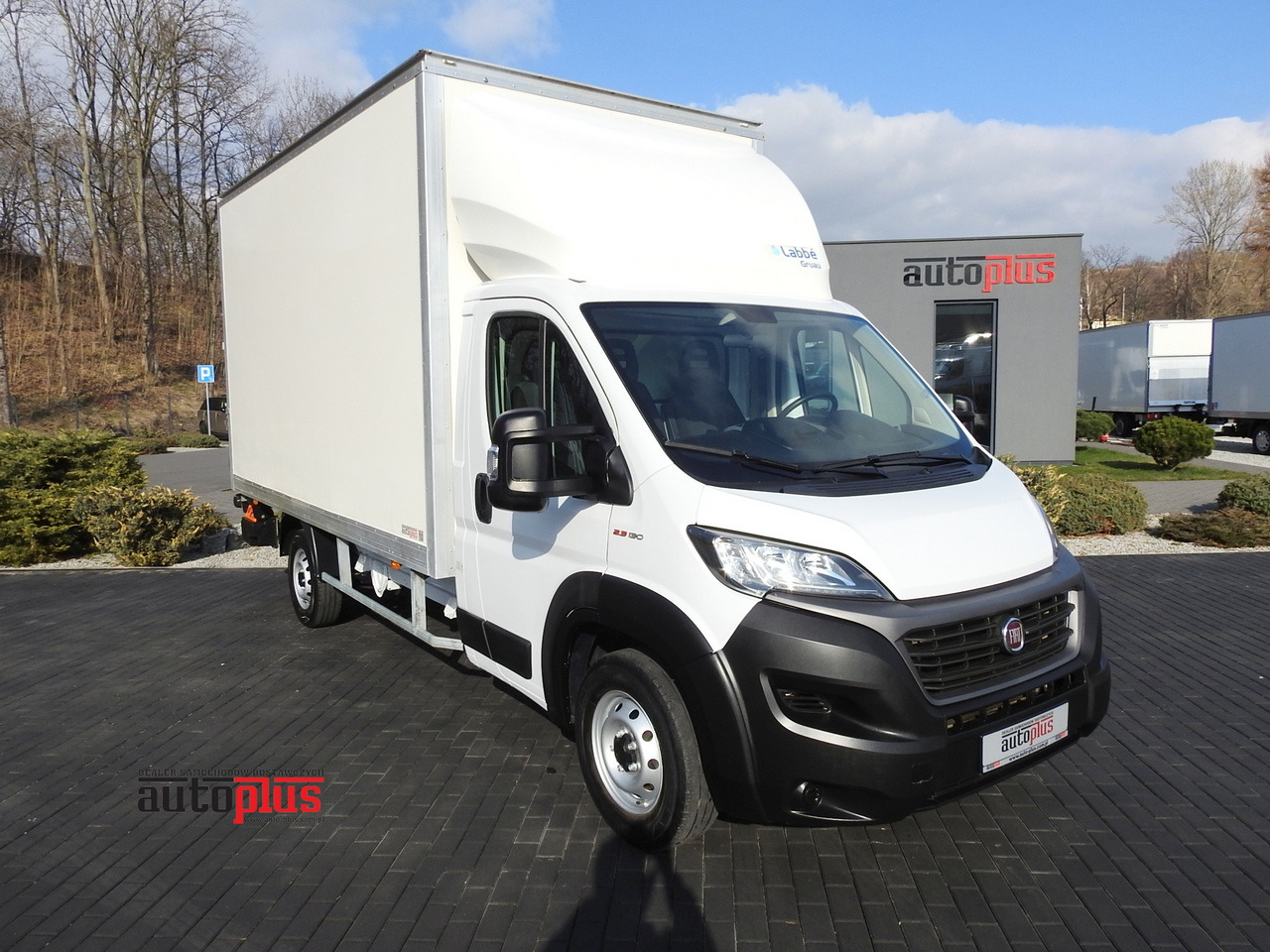 FIAT DUCATO  BOX LIFT 8 PALLETS CRUISE CONTROL NAVIGATION LED LIGHTS AIR CONDITIONING  130HP - Furgoneta frigorifica: foto 1 FIAT DUCATO  BOX LIFT 8 PALLETS CRUISE CONTROL NAVIGATION LED LIGHTS AIR CONDITIONING  130HP - Furgoneta frigorifica: foto 1
