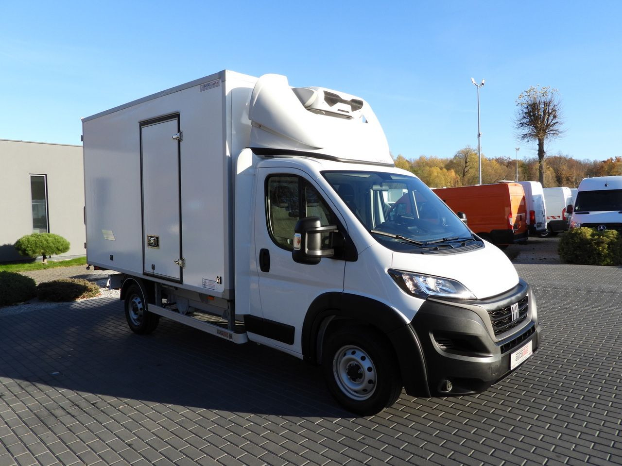FIAT DUCATO REGRIGERATOR BOX -5*C HEATING FUNCTION AIR CONDITIONING 140HP - Furgoneta frigorifica: foto 4 FIAT DUCATO REGRIGERATOR BOX -5*C HEATING FUNCTION AIR CONDITIONING 140HP - Furgoneta frigorifica: foto 4