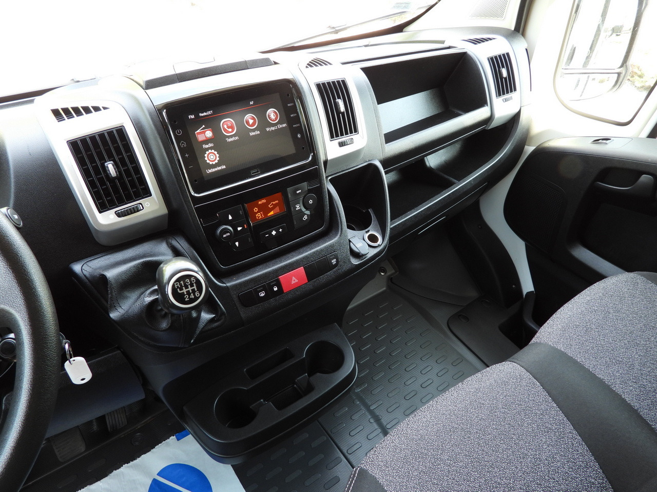 Furgoneta con lona FIAT DUCATO TARPAULIN 10 PALLETS WEBASTO CRUISE CONTROL AIR CONDITIONING LED LIGHTS PNEUMATICS  160HP: foto 37