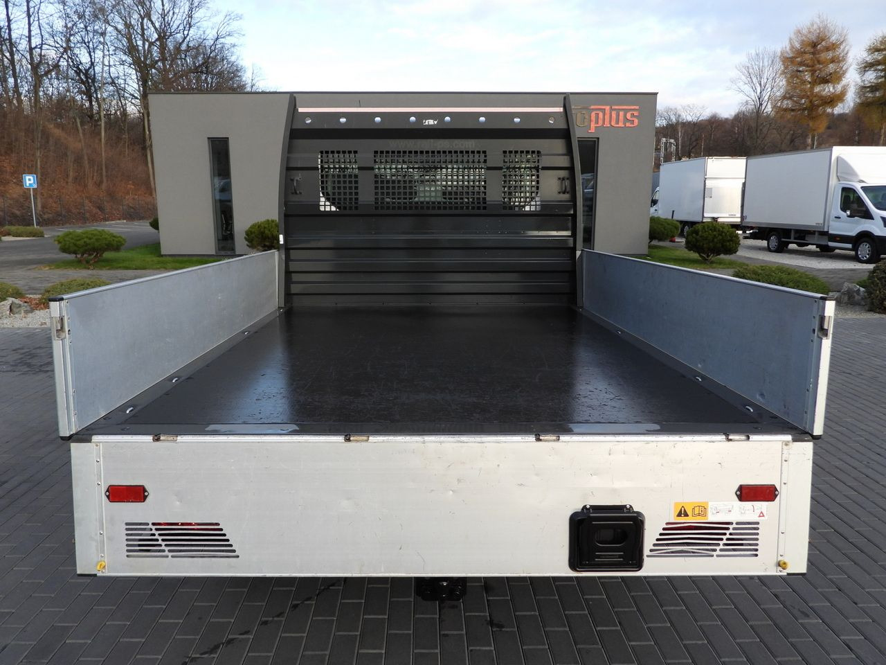 Furgoneta combi FORD TRANSIT 4x4 STAKE BODY DOUBLE CABIN DOKA 6 SEATS CRUISE CONTROL LED LIGHTS AIR CONDITIONING 170HP: foto 12 Furgoneta combi FORD TRANSIT 4x4 STAKE BODY DOUBLE CABIN DOKA 6 SEATS CRUISE CONTROL LED LIGHTS AIR CONDITIONING 170HP: foto 12