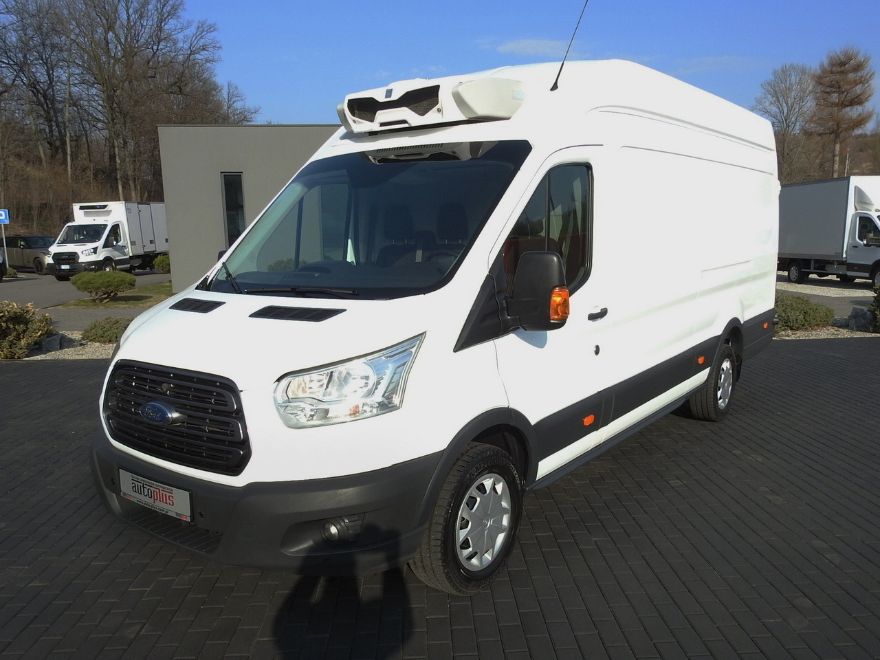 Furgoneta frigorifica FORD TRANSIT REFRIGERATOR VAN 0°C HEATING FUNCTION CRUISE CONTROL LED LIGHTS AIR CONDITIONING 130HP: foto 19 Furgoneta frigorifica FORD TRANSIT REFRIGERATOR VAN 0°C HEATING FUNCTION CRUISE CONTROL LED LIGHTS AIR CONDITIONING 130HP: foto 19