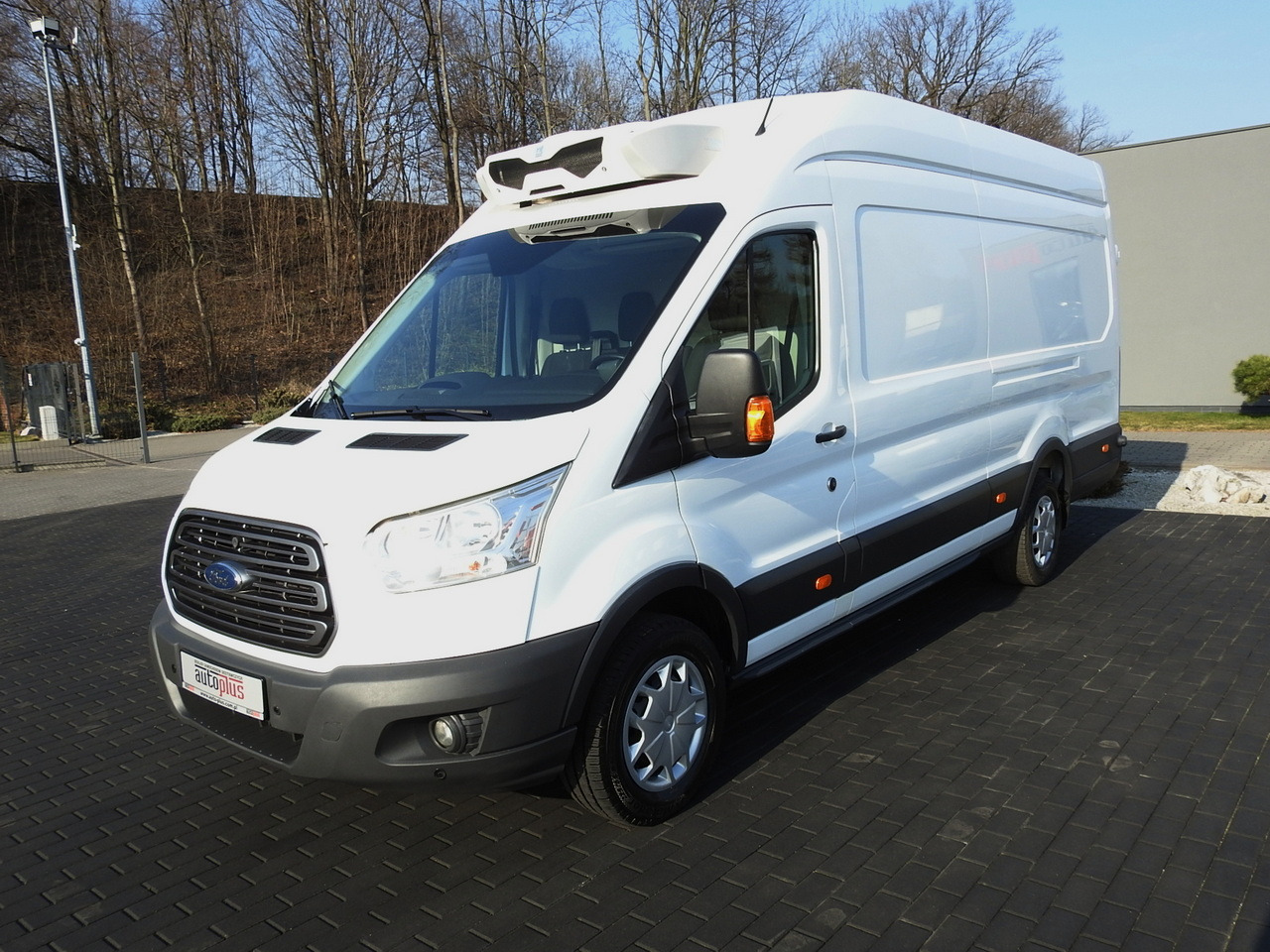 Furgoneta frigorifica FORD TRANSIT REFRIGERATOR VAN 0°C HEATING FUNCTION CRUISE CONTROL LED LIGHTS AIR CONDITIONING 130HP: foto 6 Furgoneta frigorifica FORD TRANSIT REFRIGERATOR VAN 0°C HEATING FUNCTION CRUISE CONTROL LED LIGHTS AIR CONDITIONING 130HP: foto 6