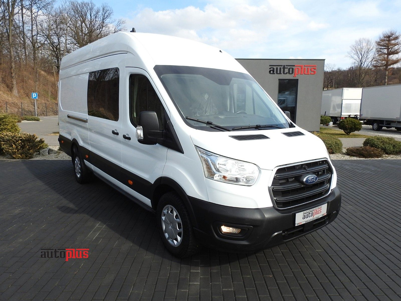 Ford TRANSIT KASTENWAGEN DOPPELKABINE 6 SITZE A/C - Furgón, Furgoneta combi: foto 1 Ford TRANSIT KASTENWAGEN DOPPELKABINE 6 SITZE A/C - Furgón, Furgoneta combi: foto 1
