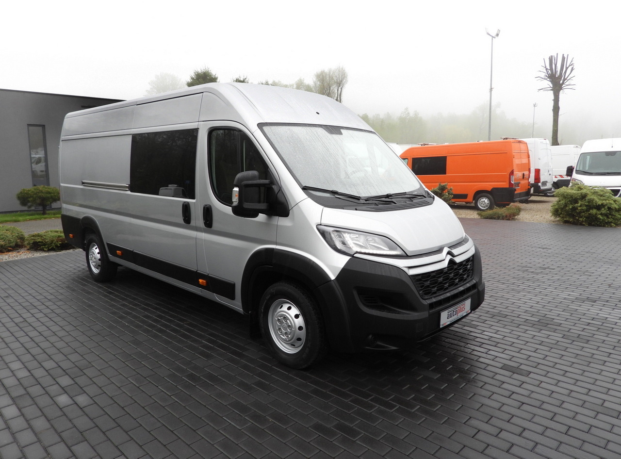 CITROEN JUMPER BOX DELIVERY VAN 7 SEATS CRUISE CONTROL LED LIGHTS AIR CONDITIONING 165HP - Furgoneta: foto 4 CITROEN JUMPER BOX DELIVERY VAN 7 SEATS CRUISE CONTROL LED LIGHTS AIR CONDITIONING 165HP - Furgoneta: foto 4