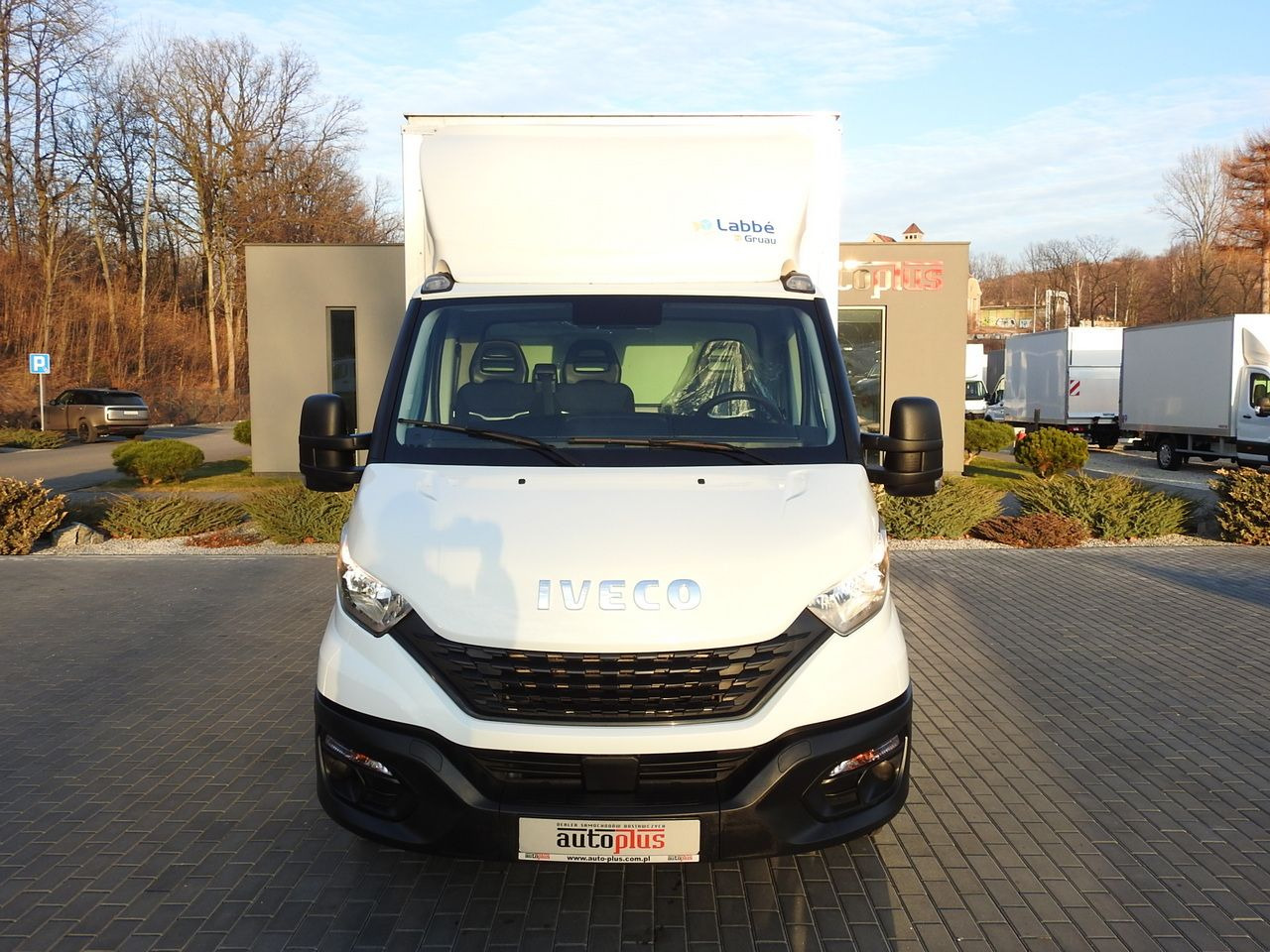 IVECO DAILY 35S16 BOX LIFT 8 PALLETS CRUISE CONTROL AIR CONDITIONING TWIN WHEELS 160HP - Furgoneta frigorifica: foto 5 IVECO DAILY 35S16 BOX LIFT 8 PALLETS CRUISE CONTROL AIR CONDITIONING TWIN WHEELS 160HP - Furgoneta frigorifica: foto 5