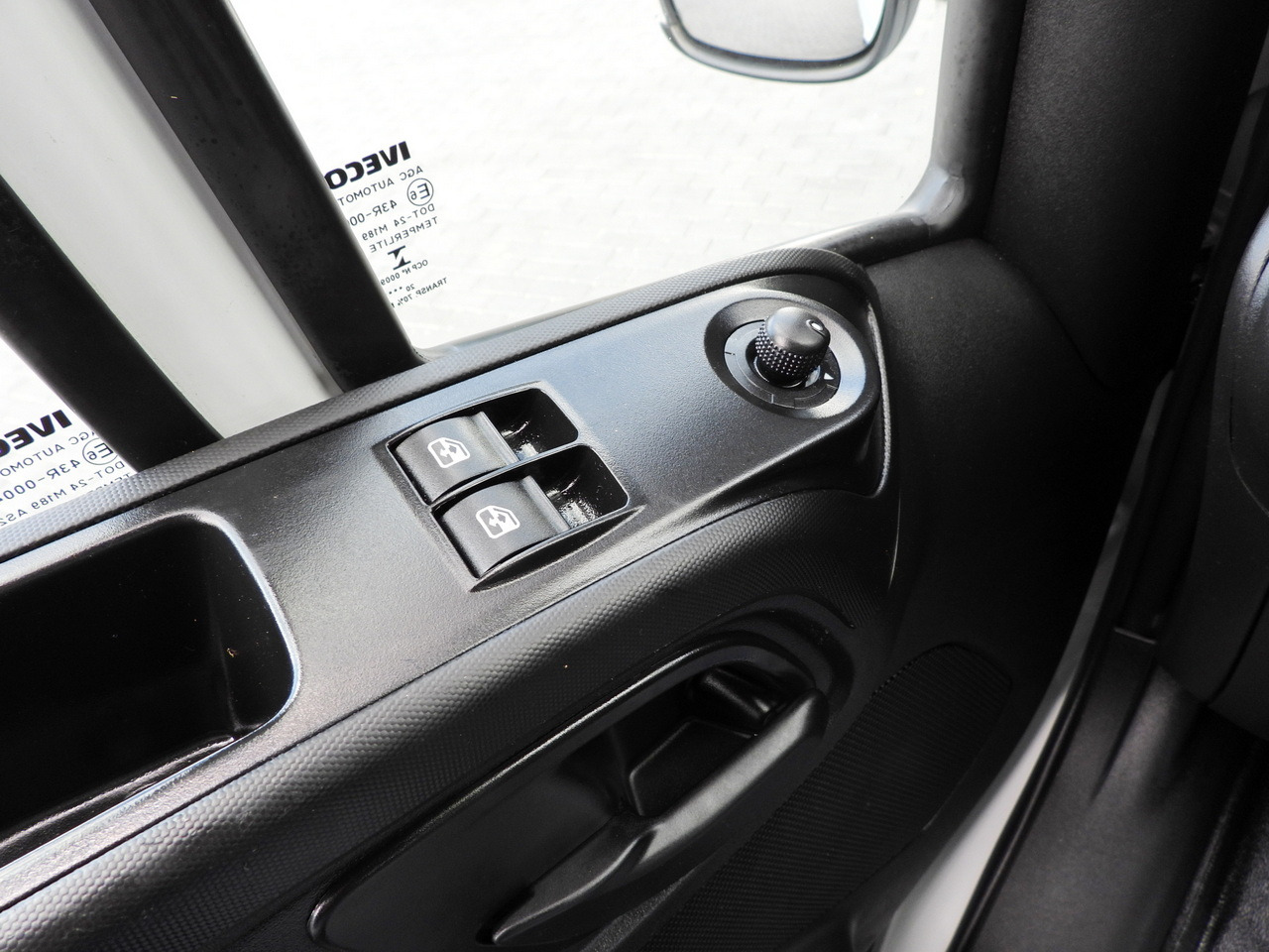 Furgoneta caja abierta IVECO DAILY 35S16 STAKE BODY 10 PALLETS CRUISE CONTROL AIR CONDITIONING 160HP: foto 27 Furgoneta caja abierta IVECO DAILY 35S16 STAKE BODY 10 PALLETS CRUISE CONTROL AIR CONDITIONING 160HP: foto 27