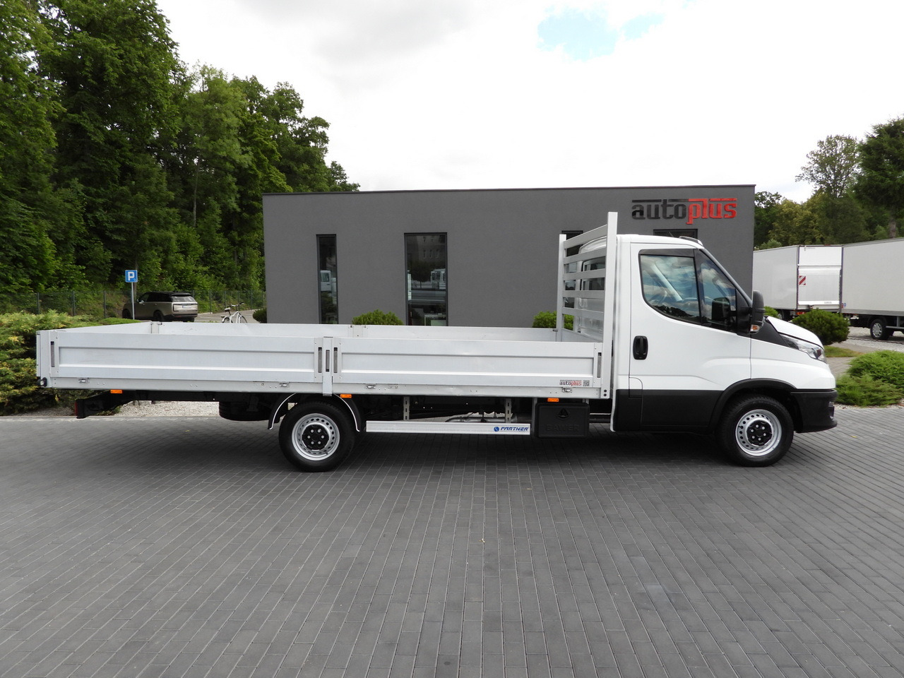 Furgoneta caja abierta IVECO DAILY 35S16 STAKE BODY 10 PALLETS CRUISE CONTROL AIR CONDITIONING 160HP: foto 7 Furgoneta caja abierta IVECO DAILY 35S16 STAKE BODY 10 PALLETS CRUISE CONTROL AIR CONDITIONING 160HP: foto 7